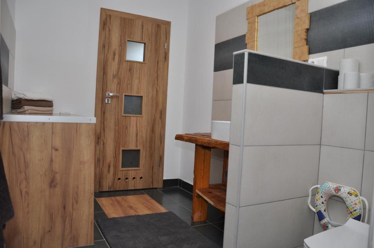Liptovský MikulášMw Apartmanアパートメント エクステリア 写真